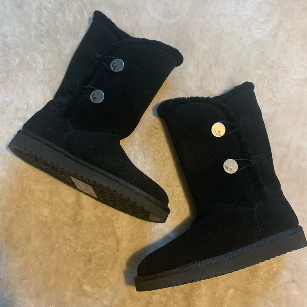 Kookaburra Ugg Women Kinslei Tall Metal Button